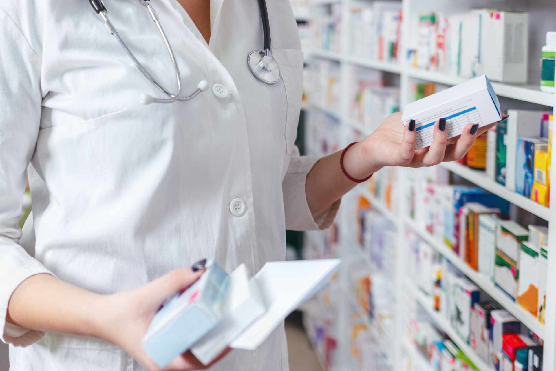 PHARMACIE INTRA-MUROS